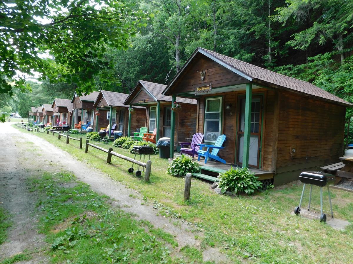 Pine Crest Motel & Cabins Barton Zewnętrze zdjęcie