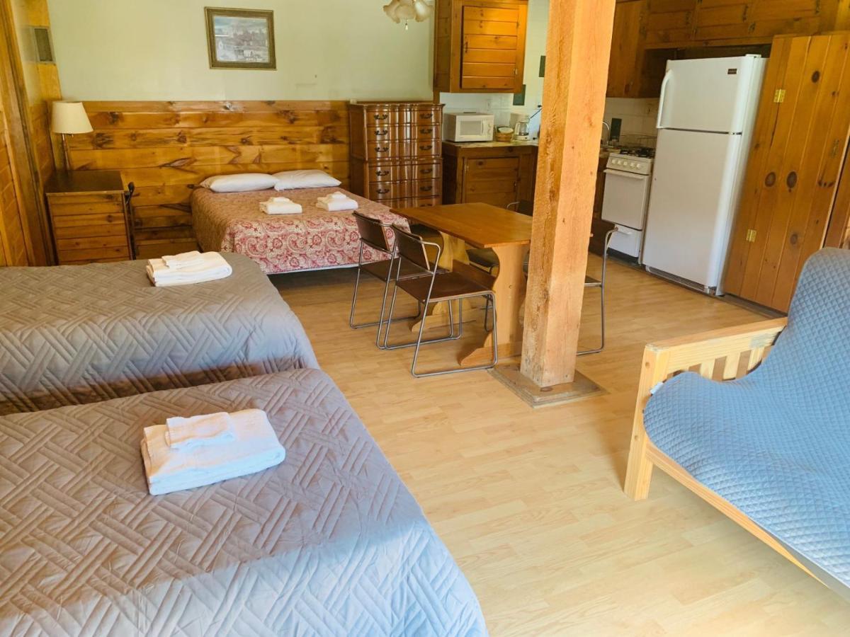 Pine Crest Motel & Cabins Barton Zewnętrze zdjęcie