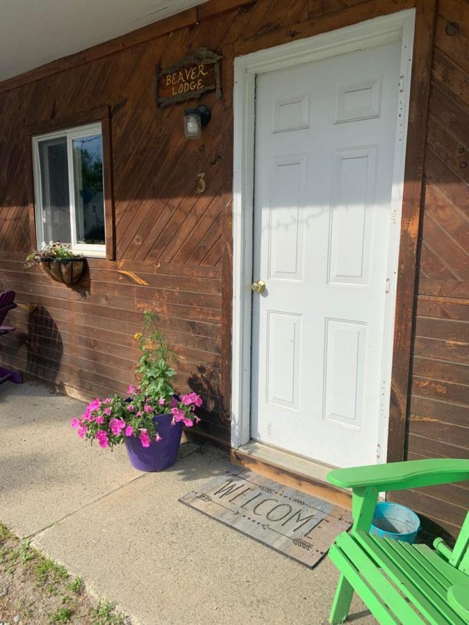 Pine Crest Motel & Cabins Barton Zewnętrze zdjęcie